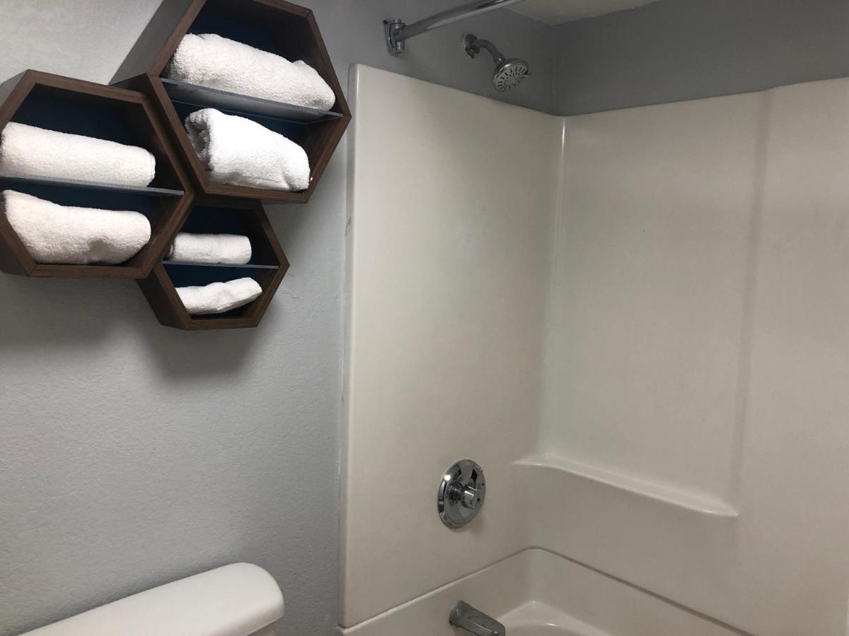 Days Inn By Wyndham Indianapolis South Bagian luar foto