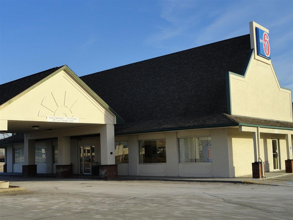 Days Inn By Wyndham Indianapolis South Bagian luar foto